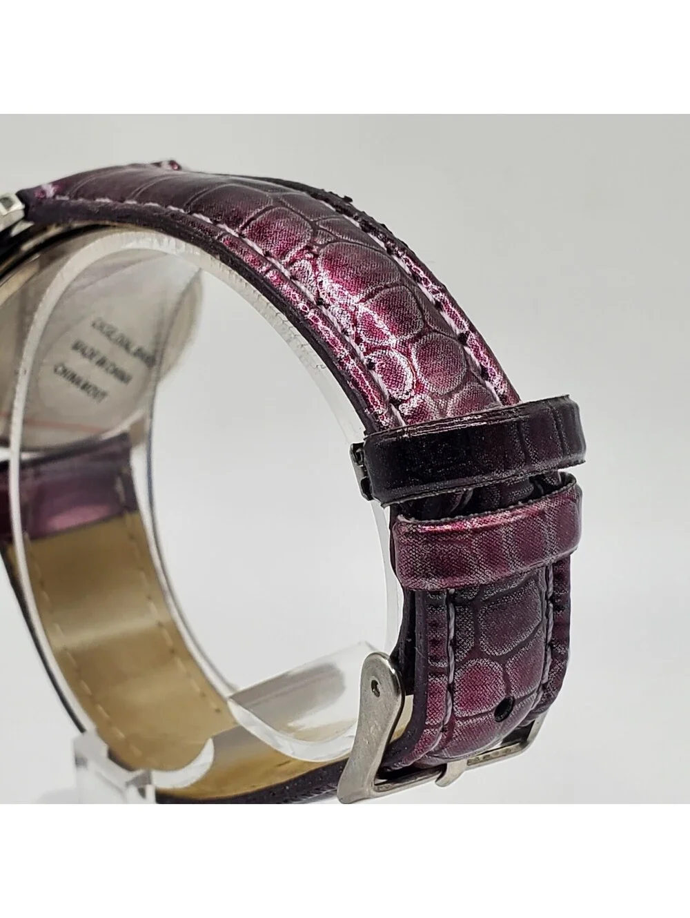 Purple Quartz Womens Watch 30mm Silver Tone Purple Band New Battery